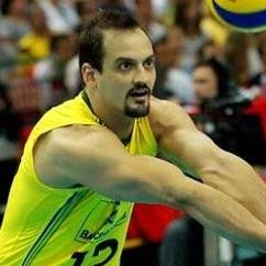 All About Felipe Fonteles. The pointer of the Brazilian national team and currently Taubaté.
@LipeFonteles Adm @PilarBastos1. Created on 07/08/2012