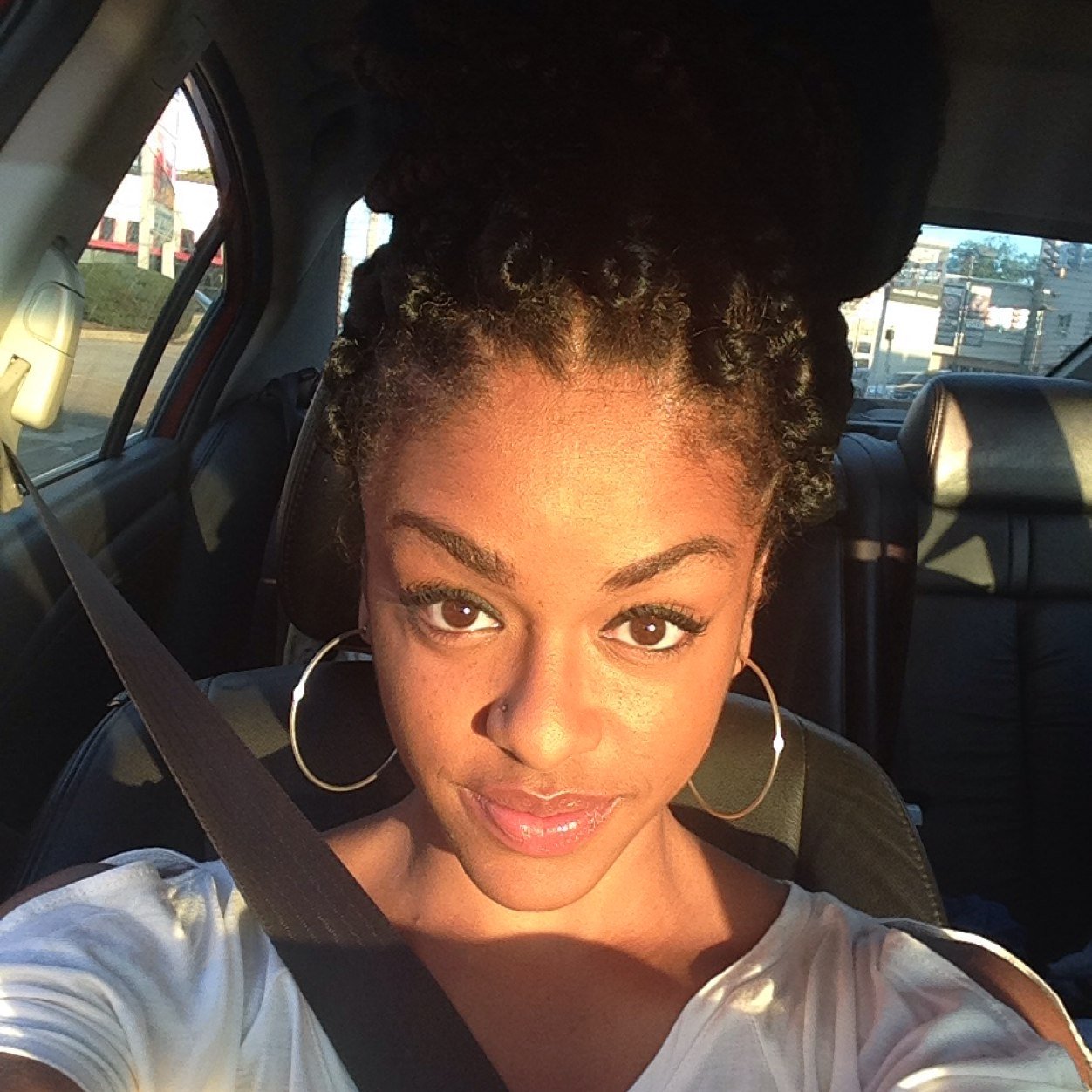 AmbiBambi89's profile picture. Domestic Goddess 

Loving my Aiden, and living my life!