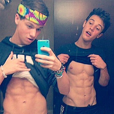 follow @_canifffff or i unfollow