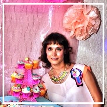 belinduchis's profile picture. BA Translation, aguerrida, obsesiva, apasionada, perfeccionista, extremista e impulsiva, gritona, fanática de los dulces y las palomitas, shoes lover.