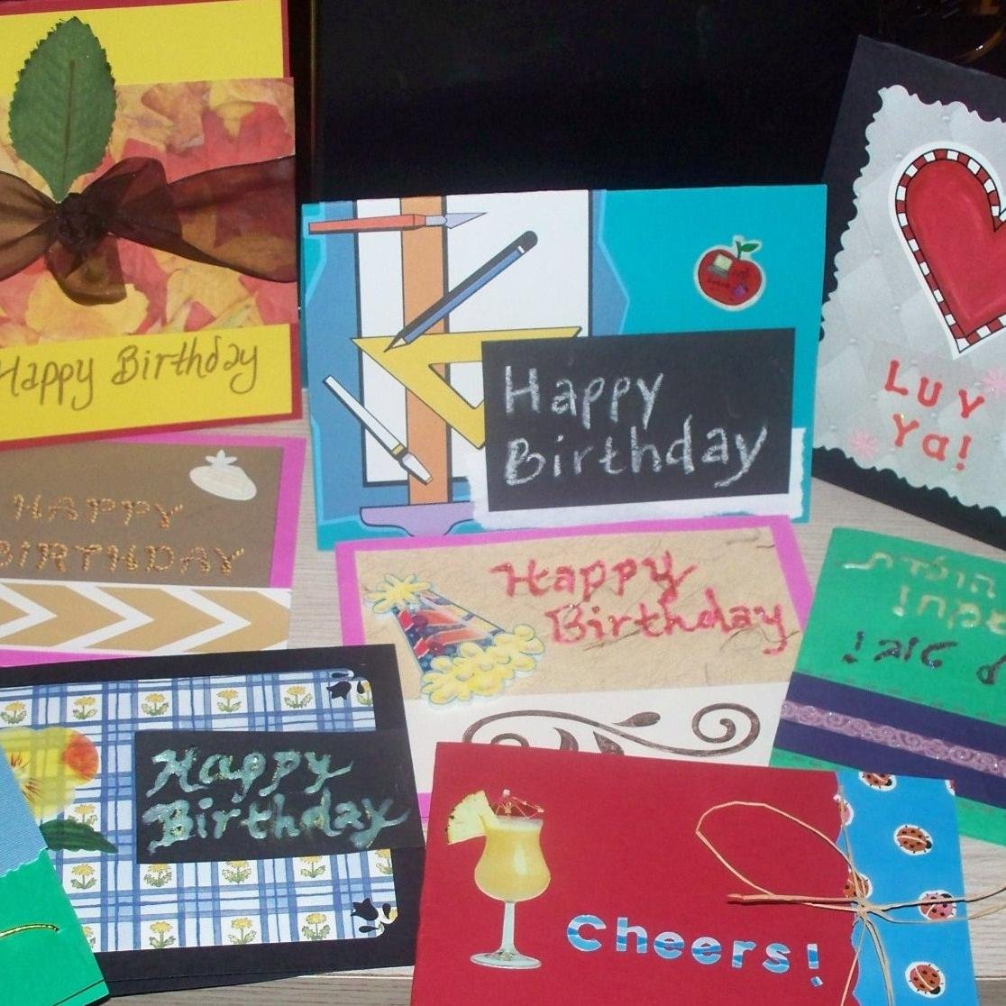 CraftyComeLate's profile picture. Newish  crafter, album book maker, junk journaler, card maker, and dabbler in different art forms. I also enjoy comedy,crimal trials and cultures.