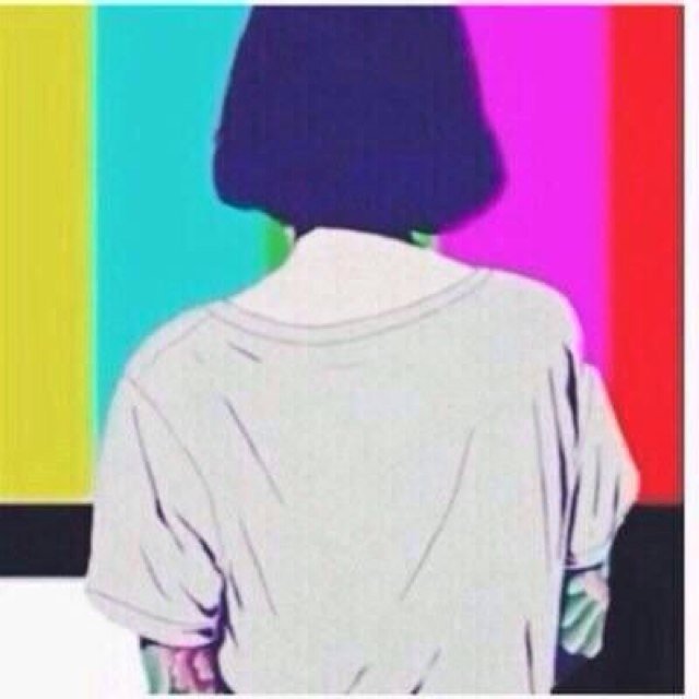 ‏مايحتاج تعذريني ولا يحتاج ابرر لك خذي فكره سيئه عني ودحدري.