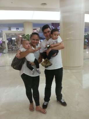 MarselFolla's profile picture. Female