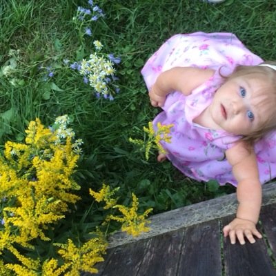Just looking to live life and have fun. Loving being a mama!