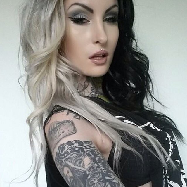 misxnthrcpe's profile picture. [RP.] Cinderella by day, sinderella by night.