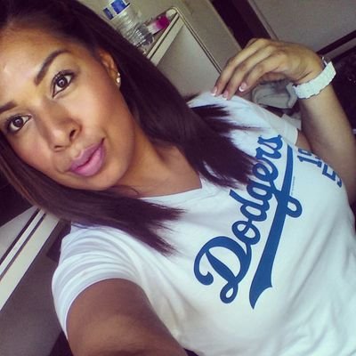 B3r_E_Nic3's profile picture. You may encounter many defeats but must not be defeated✌