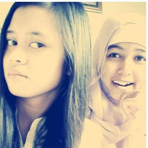 kulo mbok'e :D bocah jawa yg ngerti tiga bahasa :p :)
Penonton setia GGS @PrillyBie @Aliando26 :D
Follback ? Mention yaaa