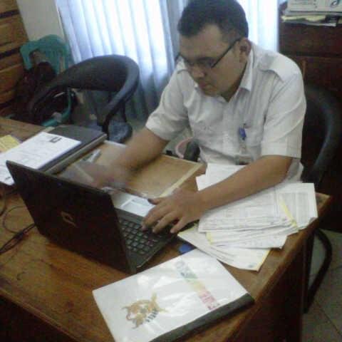Membawa sebuah harapan dengan kedua tangan ini