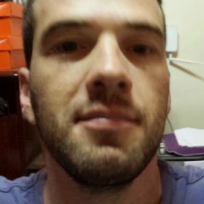 Cirurgião - Dentista graduado na UFRN com especialização na Área de Radiologia Odontológica e Imaginologia