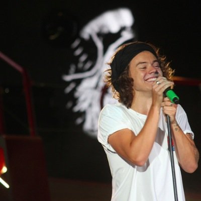 FOLLOW @rainystyless BC I GAVE YOU A FREE FOLLOW THANKS I LOVE YOU ALL