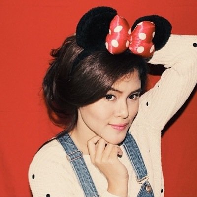 miaarsynt's profile picture. I'm simply a complex lame-o human being.