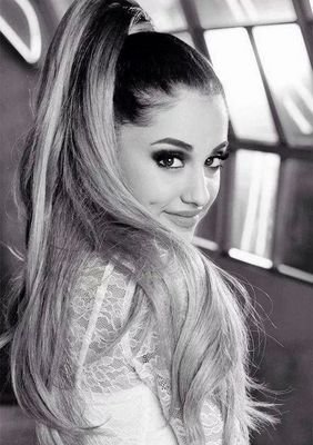 PrincessGraande's profile picture. 