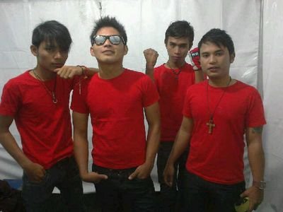 Lahir 10 Febuary 1994 .UNPAD Bandung ( S 1 ) . Music Rock Indonesia.