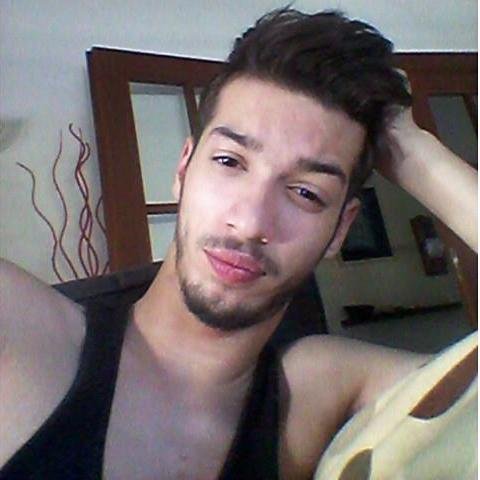 Escusas de me seguir para te seguir de volta , não funciono assim . 
Instagram: francisco_drocha