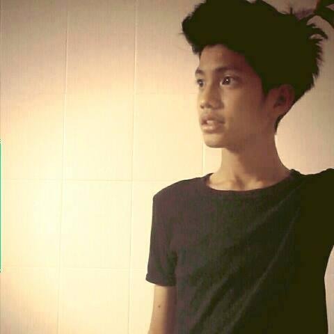I' M NAQIB ★ 14 Years Old ★TAKEN★FB:MUHAMMAD NAQIB                                  ♔wahah ★1996♔   swagger █│║▌║▌│║▌║ ▌│║▌║ █│║║ © ORIGINAL TWITTER PROFILE ™