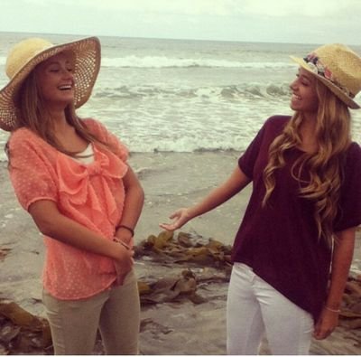 riley_nicole11's profile picture. 