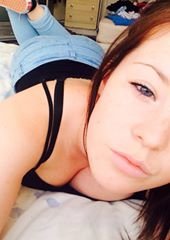 22.06.13 x insta- __leannebrown sc- leanne_brown96.       im a massive gimp