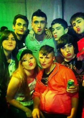 ChikyFumaFlores's profile picture. 