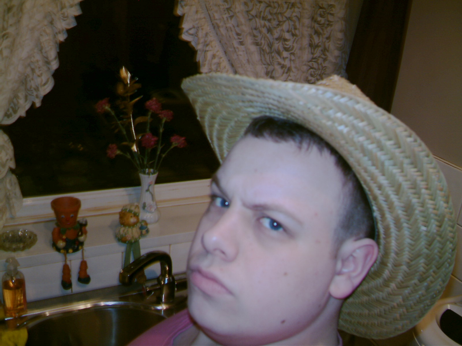 im an avid wrestling fan. shabba!