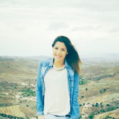 Dando guerra desde el 94. Estudiante de Primaria en la UAL. Amante del Chocolate, la Corneta y el Deporte. BCT MADRE ASUNCIÓN. Carpe Diem ;)