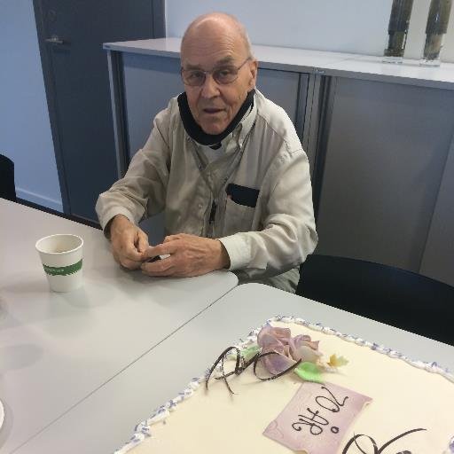 FritzNowacki's profile picture. Arbeidende pensjonist.  Utdannet siv.ing / dr.ing. Hovedinteresser er å synge og holde meg oppdatert på hva som skjer i verden.