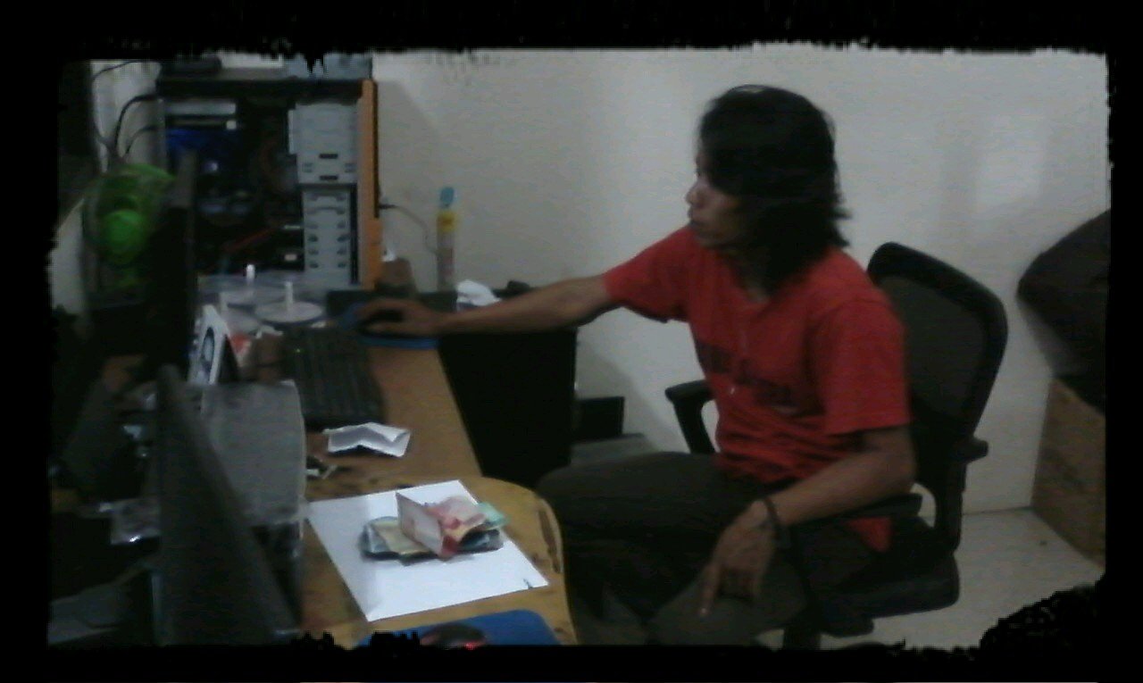 PutraSarkat's profile picture. 