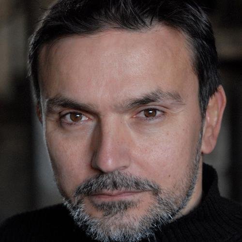 Actor, Presenter who enjoys walking, cycling and swimming