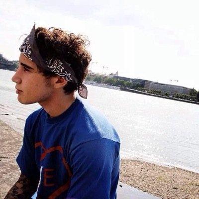 if your not a janoskianator, james, beau, skip, jai or luke, i probably hate you.