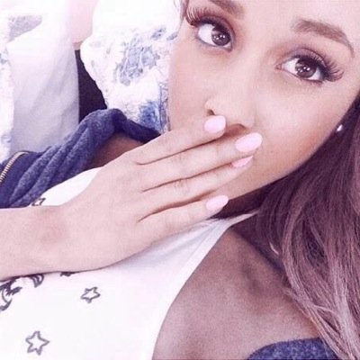 ariana [ar•ee•ah•nah] (noun): my happiness | ari followed and replied x3 | justin is my little ray of sunshine | little monster ♡