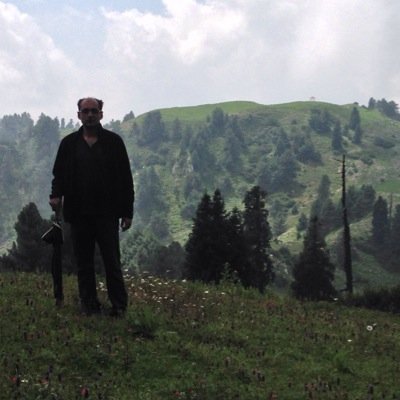 Abidcsp's profile picture. trying to find out, if I have lived any moment!