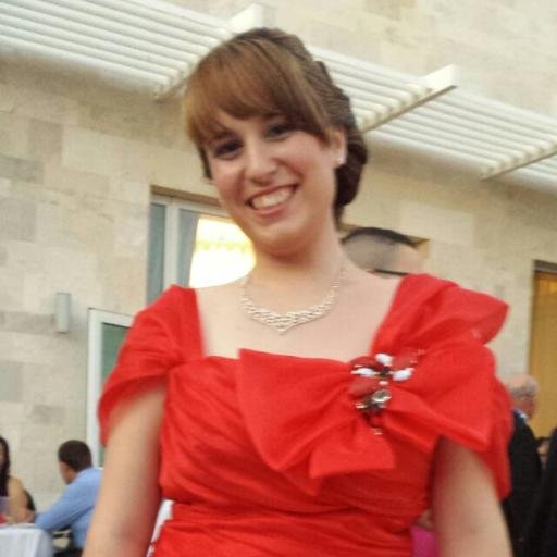 Choir singer.
Mention Nightwish, Pentatonix, Sherlock, Harry Potter, LOTR, CATS musical, anime, and makeup to me and I'll never stop talking :)
