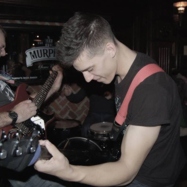 I help develop independent musicians so they can grow an audience