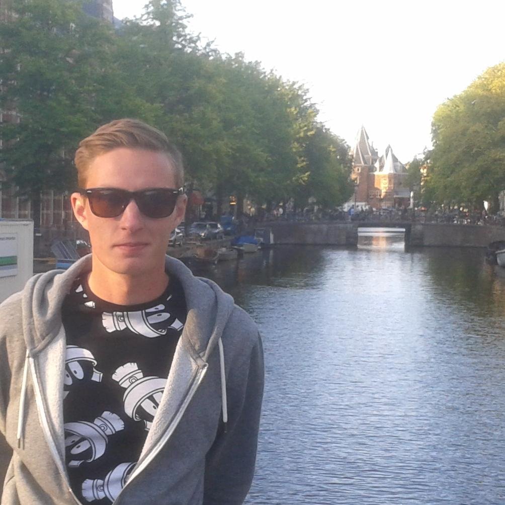 Sportsman and Coach. Uni Graduate. Looking forward to travelling the world!