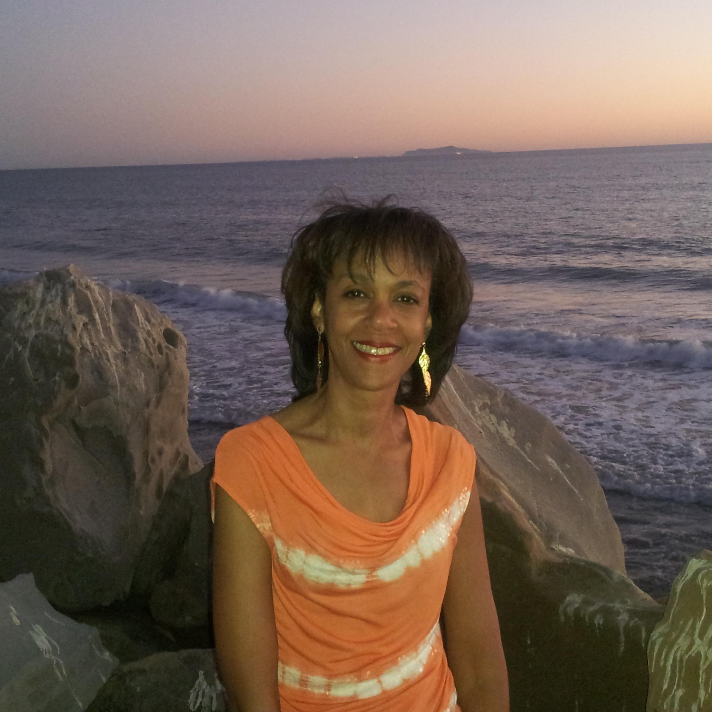 KnowlesFran's profile picture. Freelance writer, former business, religion and general assignment reporter for the Chicago Sun-Times.