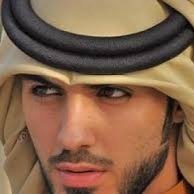 ..♪♥ *' 

أثِق بحديث العيون فهيَ لاتكذبُ أبداً ..

ᴸ̲ᵒ̲ᵛ̲ᵋ̲ᵧₒᵤ♥̸̨ℳ