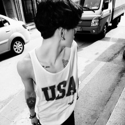I’m addicted to you
Don’t you know that you’re toxic