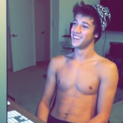 Im a Cams girl and a Matt girl, but a little bit of a Nashs girl♡