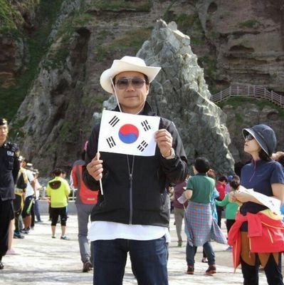 sitec2407's profile picture. 