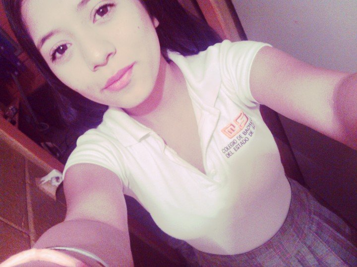 andrea_valeg's profile picture. 