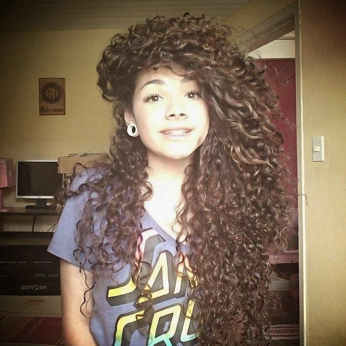 Apenas uma menina que esta aprendendo a correr :)