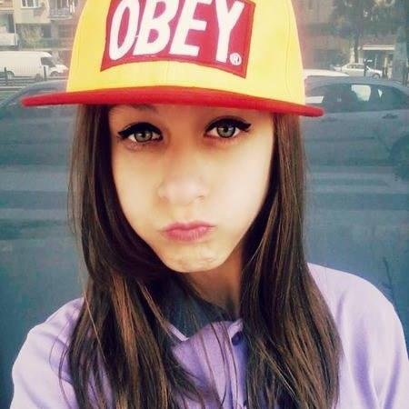 @justinbieber @selenagomez @ddlovato & @MileyCyrus are my life❤️ Metalcore bands, @Nashgrier & @pewdiepie✌️-Justin followed me…
