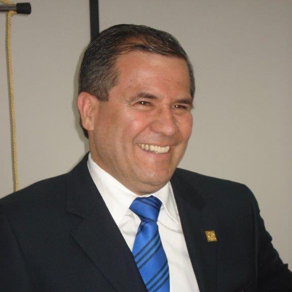 Politólogo y Administrador de Empresas Máster en RRHH Director General de Servicio Civil (2006-2014) Profesor Universidad Técnica Nacional (1995-2019) Jubilado.