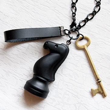 score_handmade's profile picture. 2019年4月末からぬるぬるダイエット中です。2020年4月現在、目標まであと3キロ！→ 2021年2月、コロナ禍の自粛でリバウンドしました。レジンをメインにアクセサリーなど制作していました。（過去形）https://t.co/gfXi5ScEuo