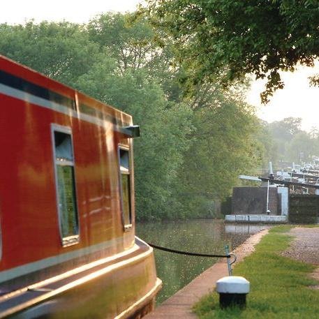 A picturesque and fascinating village set in the beautiful Warwickshire countryside. A short distance from Stratford-upon-Avon, and not far from Birmingham