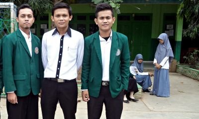 jas merah