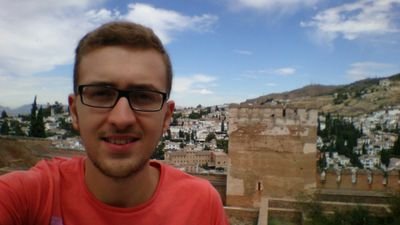 Estudiante de GADE en la UMA.