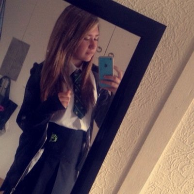 samanthterry's profile picture. I'm no ones puppet ... I'm not getting treated like one ...