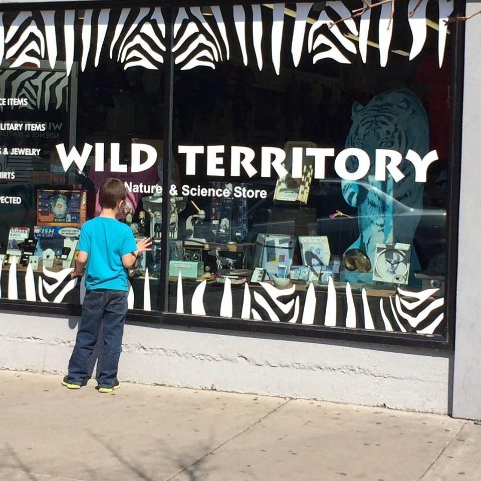 Your source for all things science & nature in #downtownlawrence. #LFK's best source for quirky gifts, stones, geek gadgets & t-shirts.