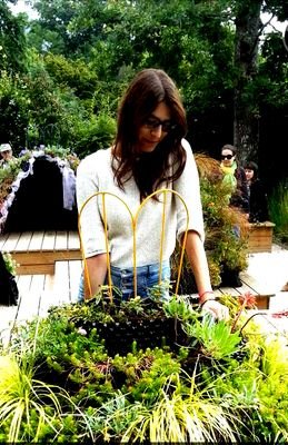 Vv_Elisa's profile picture. 