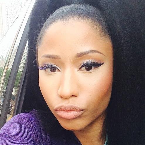 I love Nicki so much!!!Nicki is my IDOL♥♥♥ Nicki followed me 07/06/2014♥♥♥